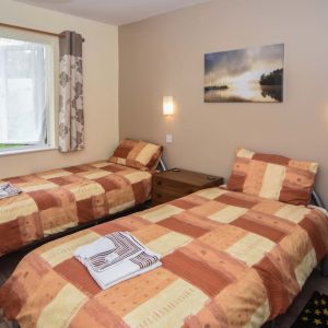 Twin bedroom in the Farmhouse