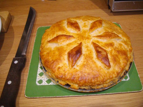 Meat Pie. Main ingredient: Grey Alders Beef Mince